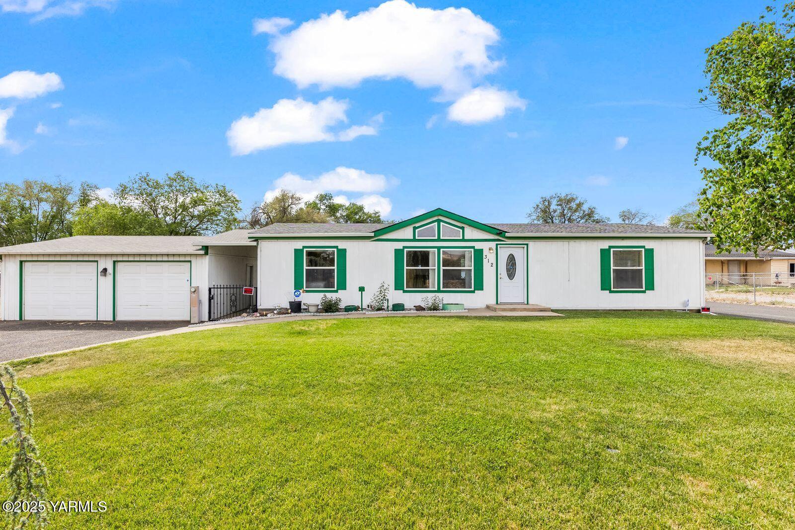 312 Keys Rd