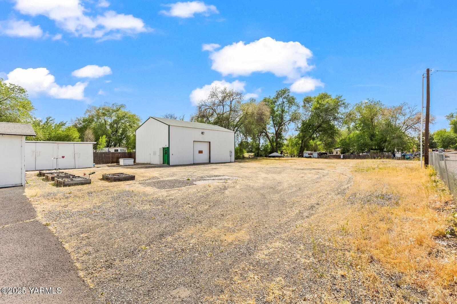 312 Keys Rd