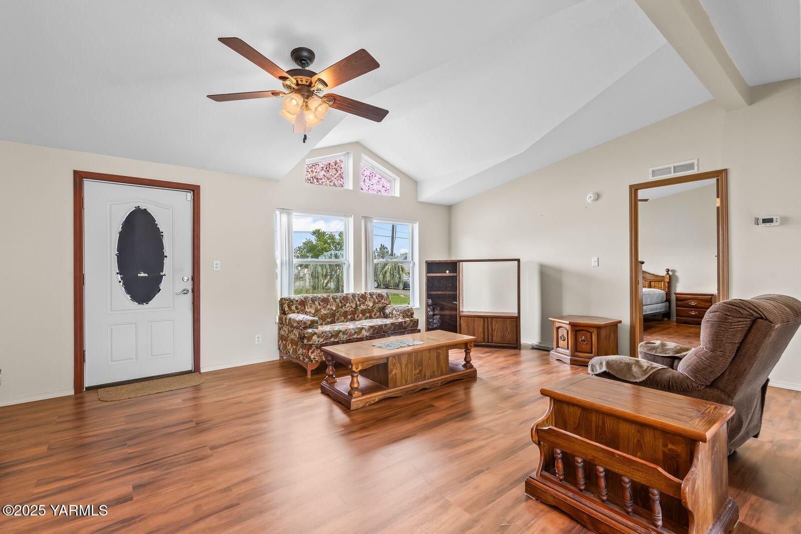 312 Keys Rd