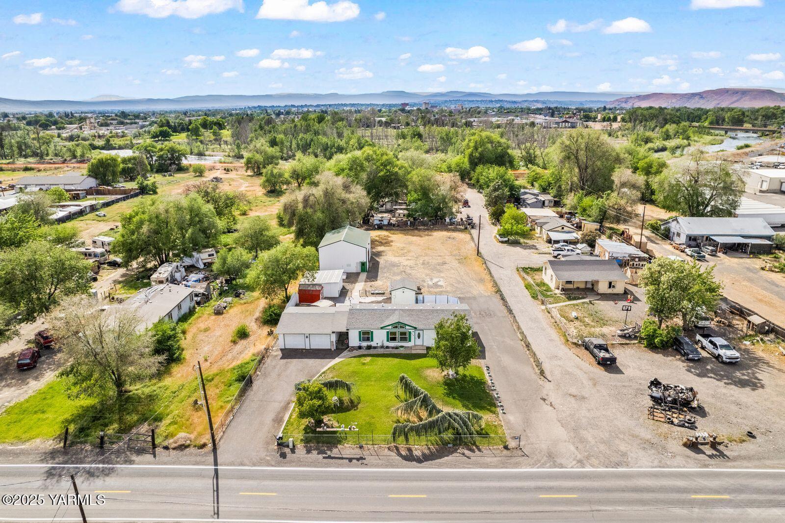 312 Keys Rd