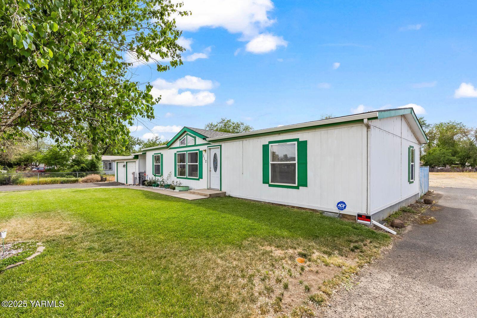 312 Keys Rd