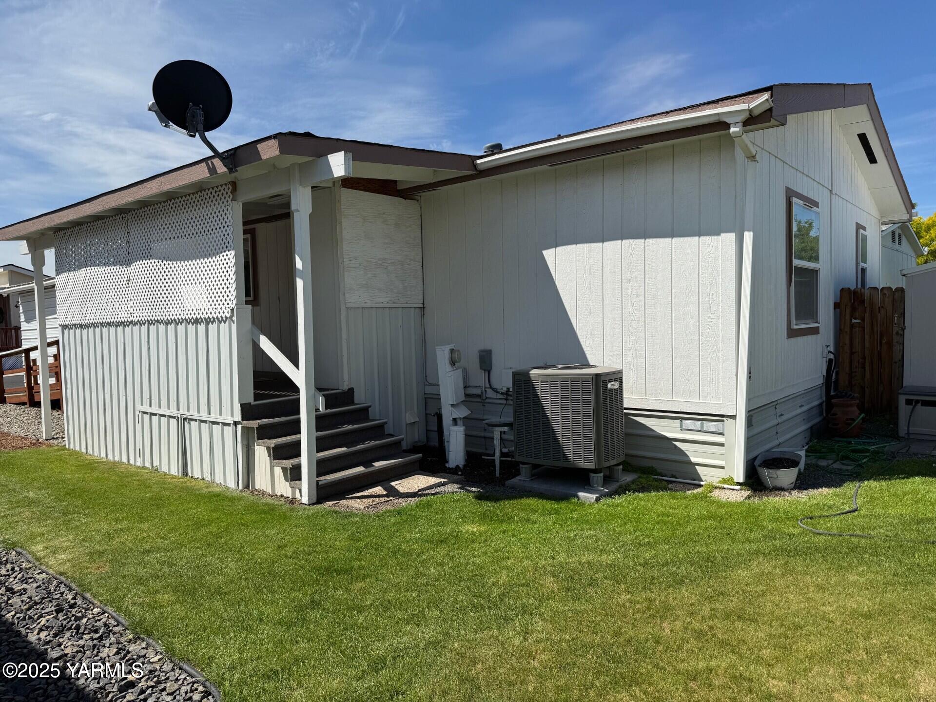 55 W Washington Ave Ave Unit: 149