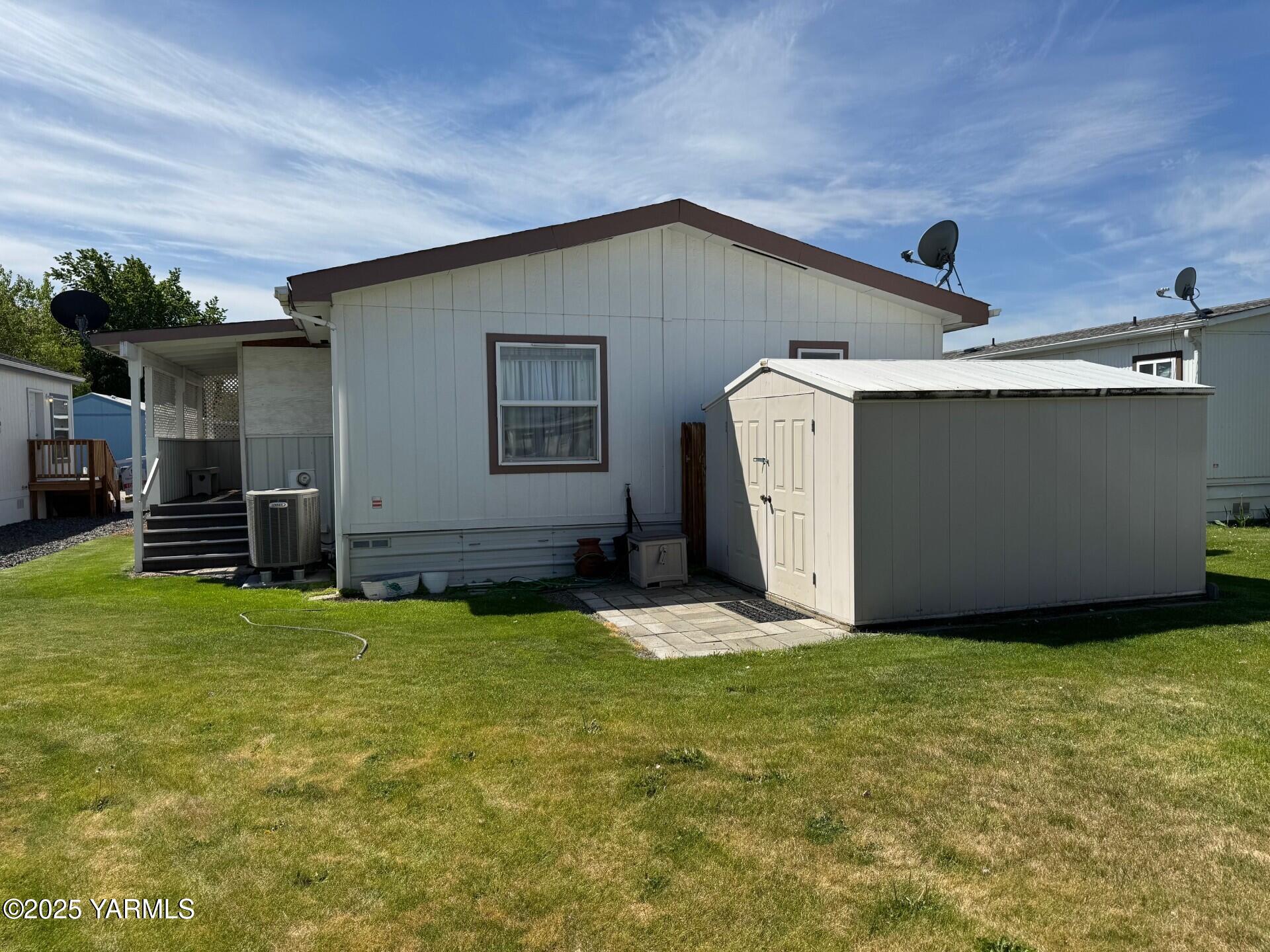 55 W Washington Ave Ave Unit: 149