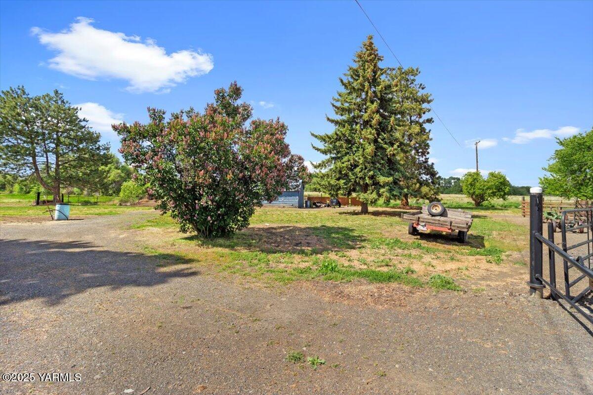 12805 Rutherford Rd