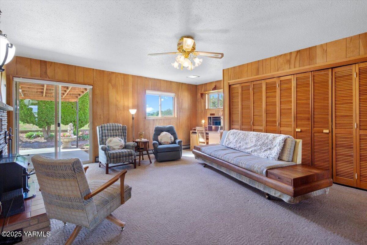 12805 Rutherford Rd