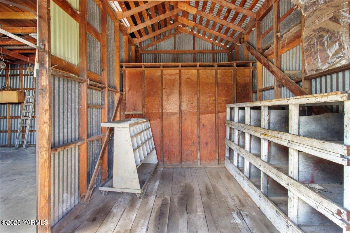12805 Rutherford Rd
