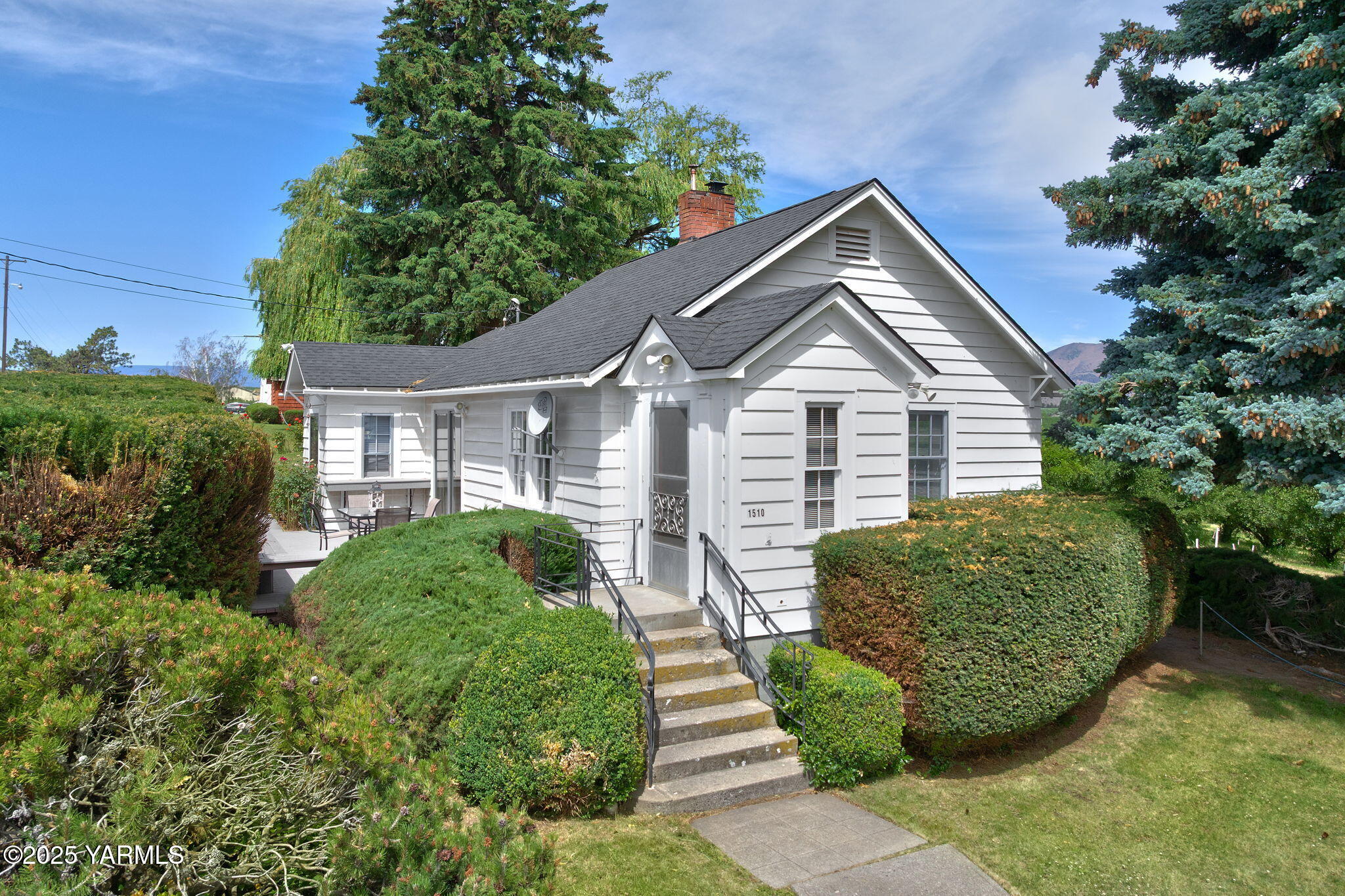 1510/1514 N Tieton Rd