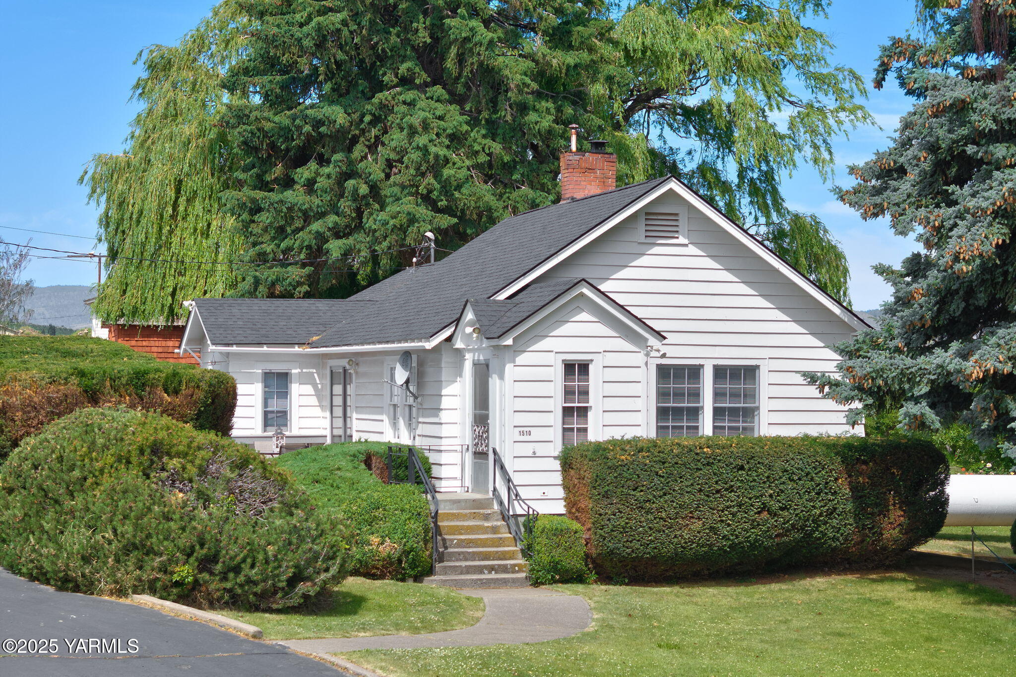 1510/1514 N Tieton Rd