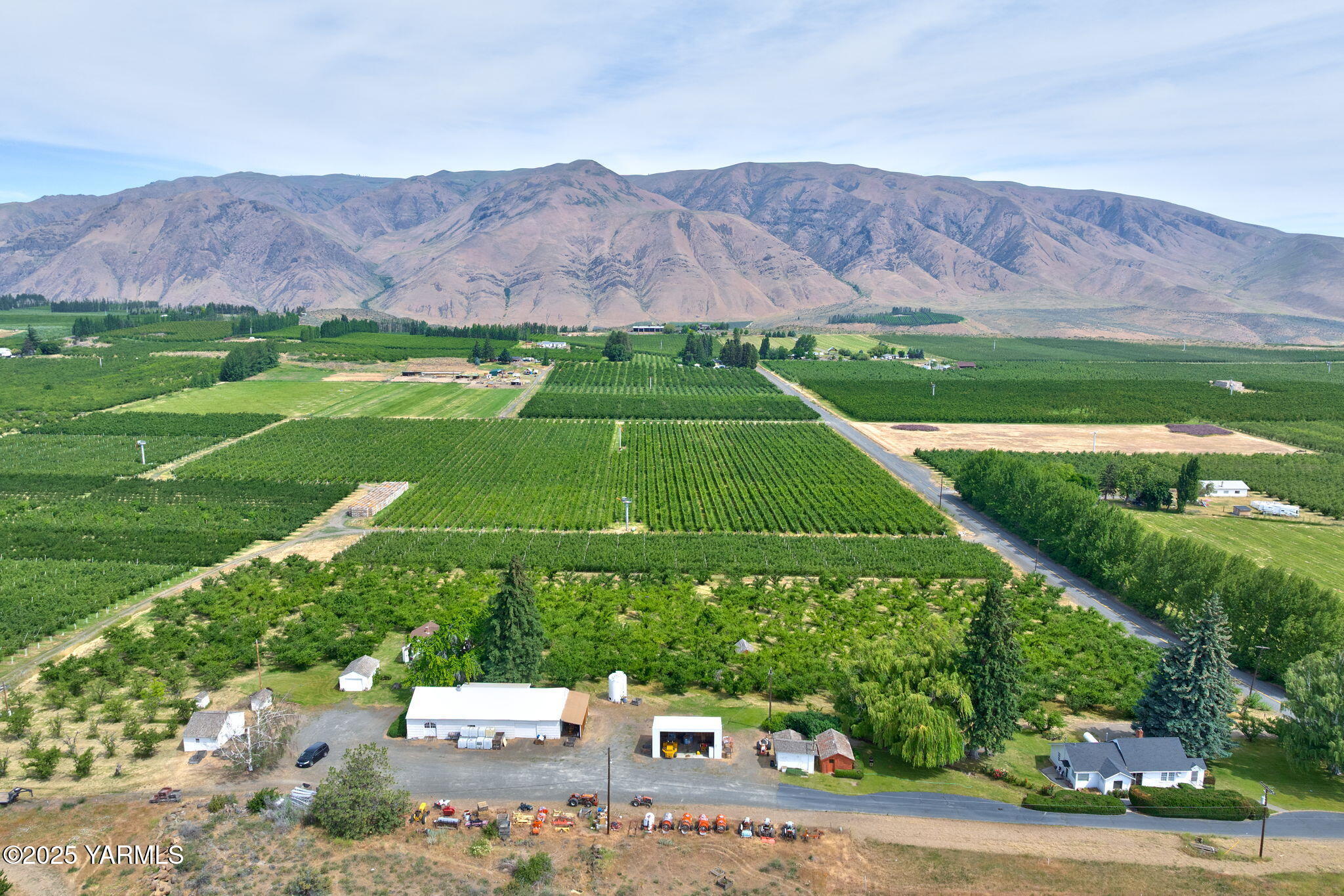 1510/1514 N Tieton Rd