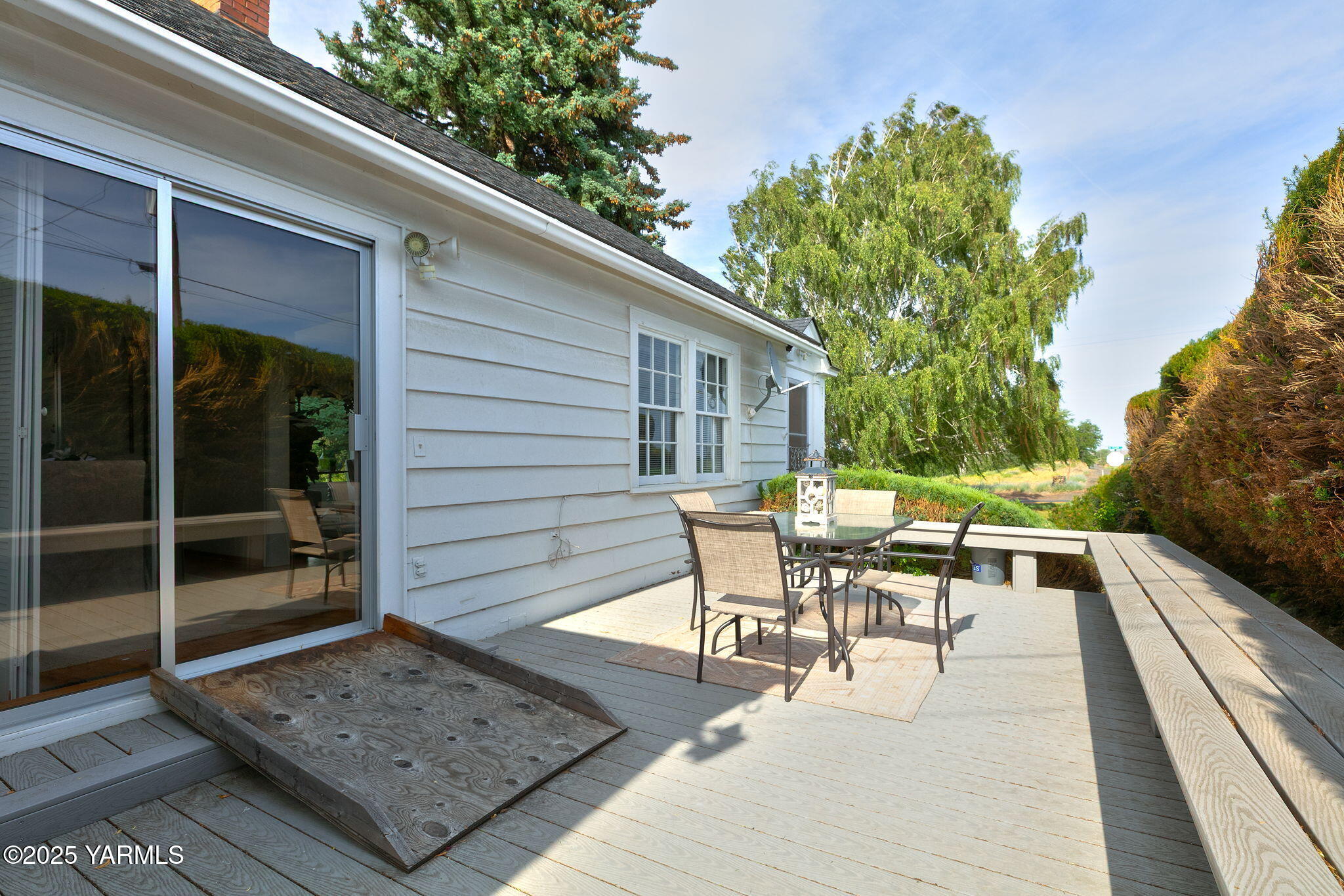 1510/1514 N Tieton Rd