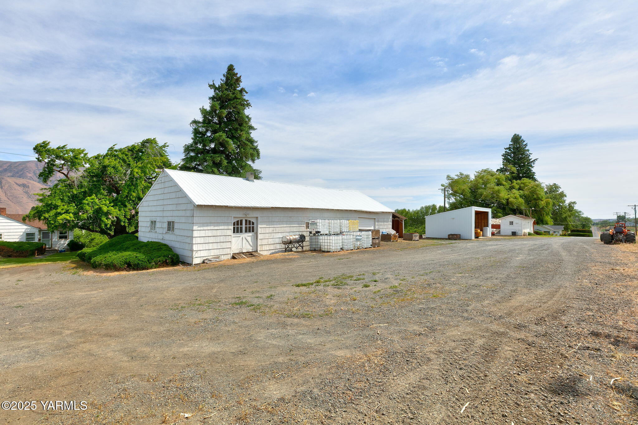 1510/1514 N Tieton Rd