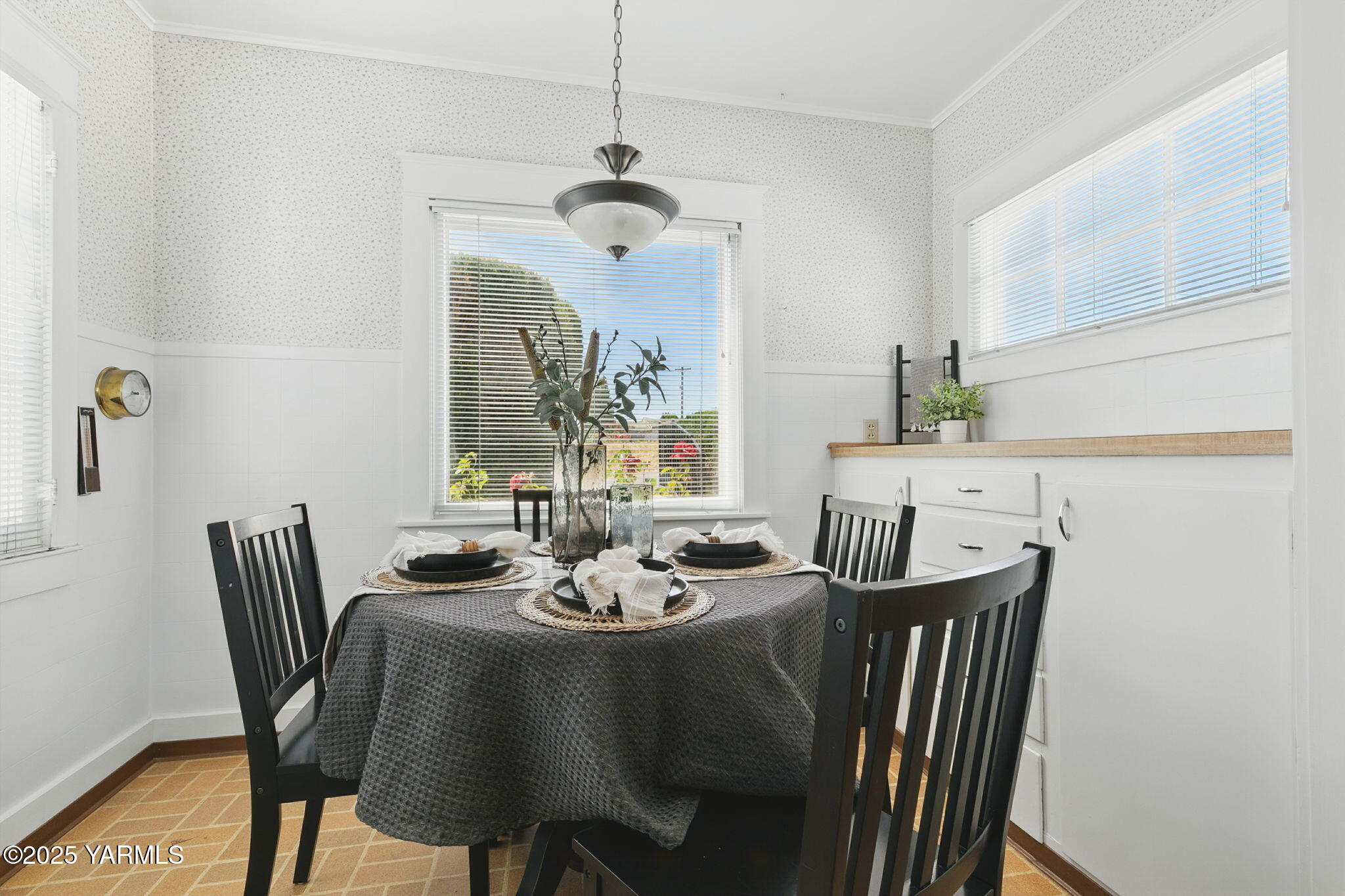 1510/1514 N Tieton Rd