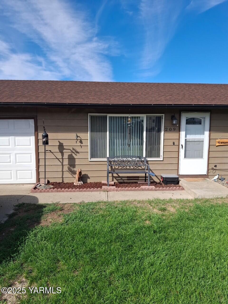 209 Palmer Dr