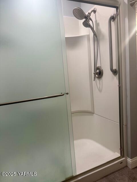 215 N 56th Ave Unit: 42