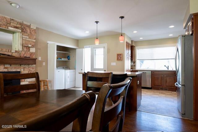 215 N 56th Ave Unit: 42