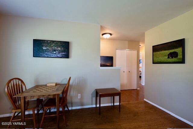 215 N 56th Ave Unit: 42