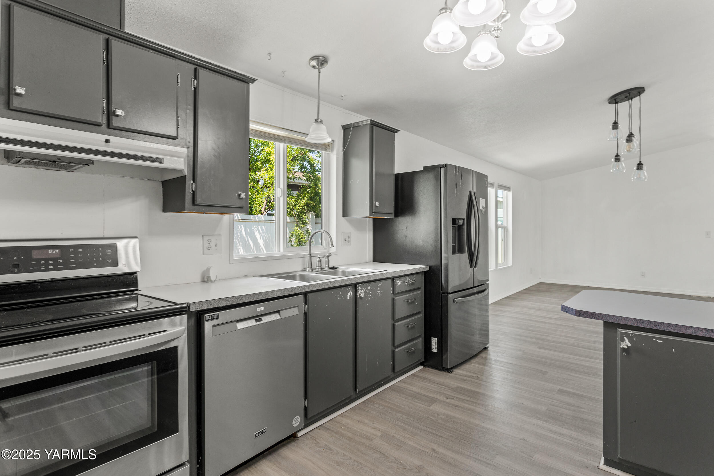 2802 S 5th Ave Unit: #74