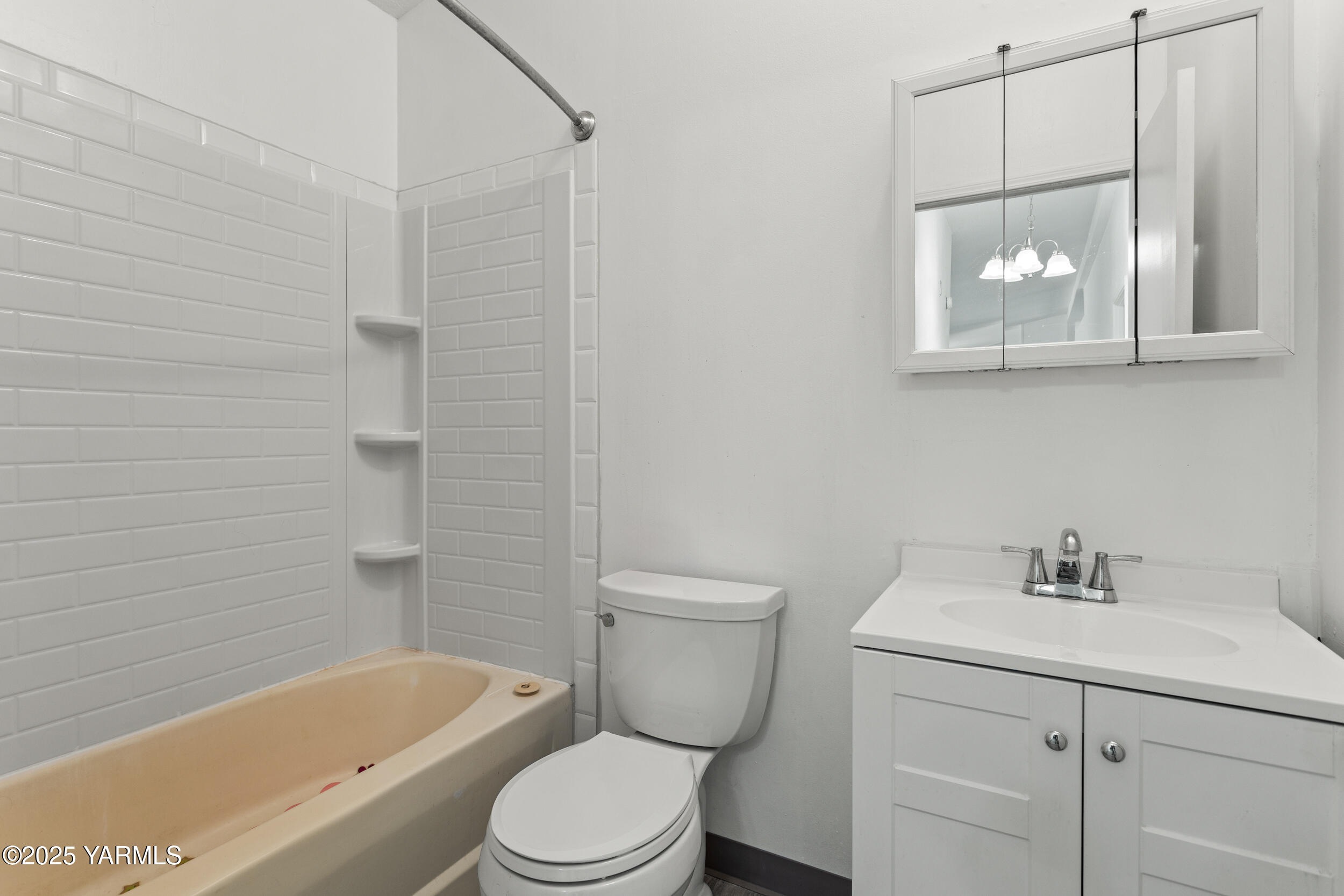 2802 S 5th Ave Unit: #74