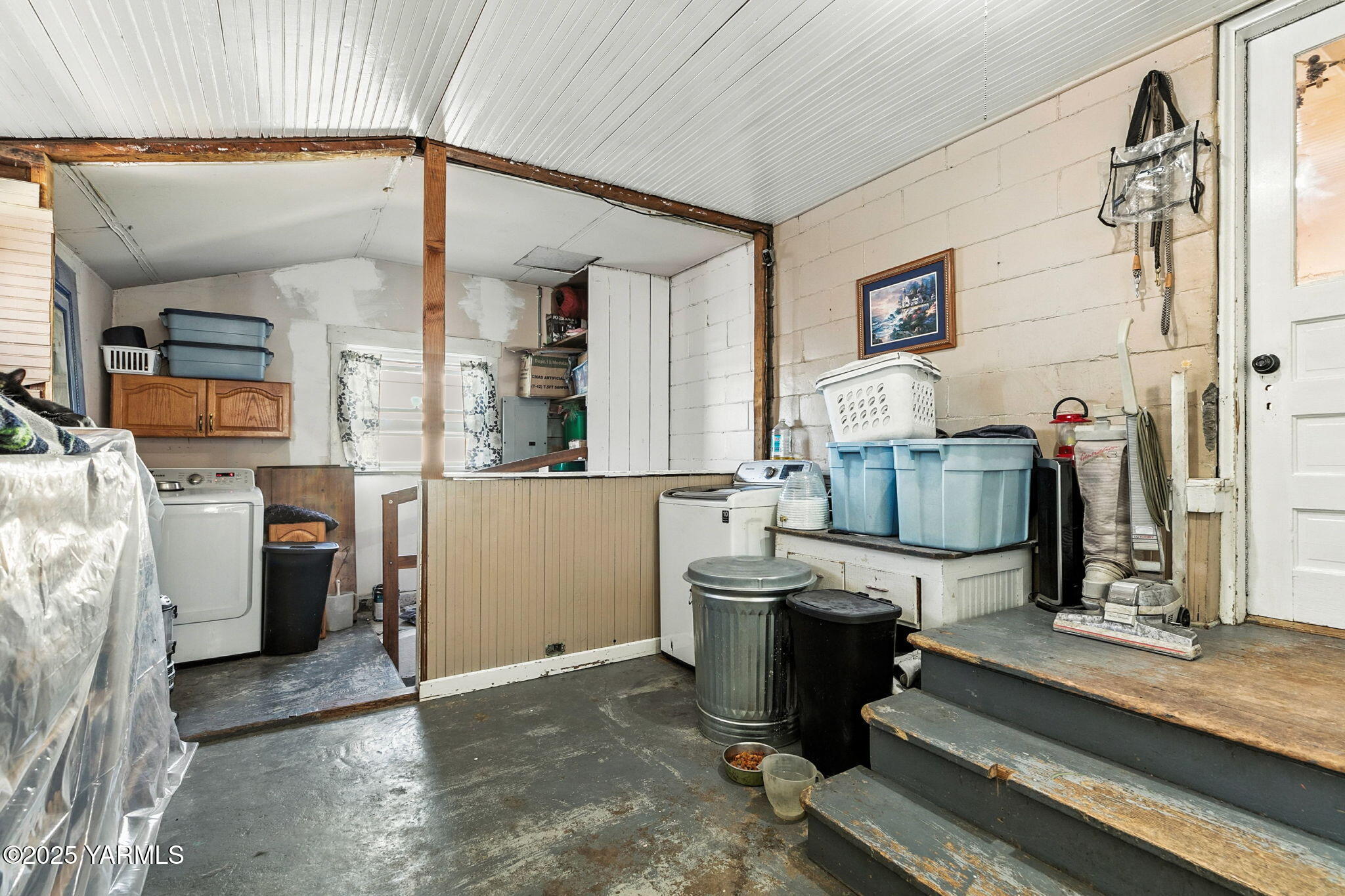 312 S 10th Ave