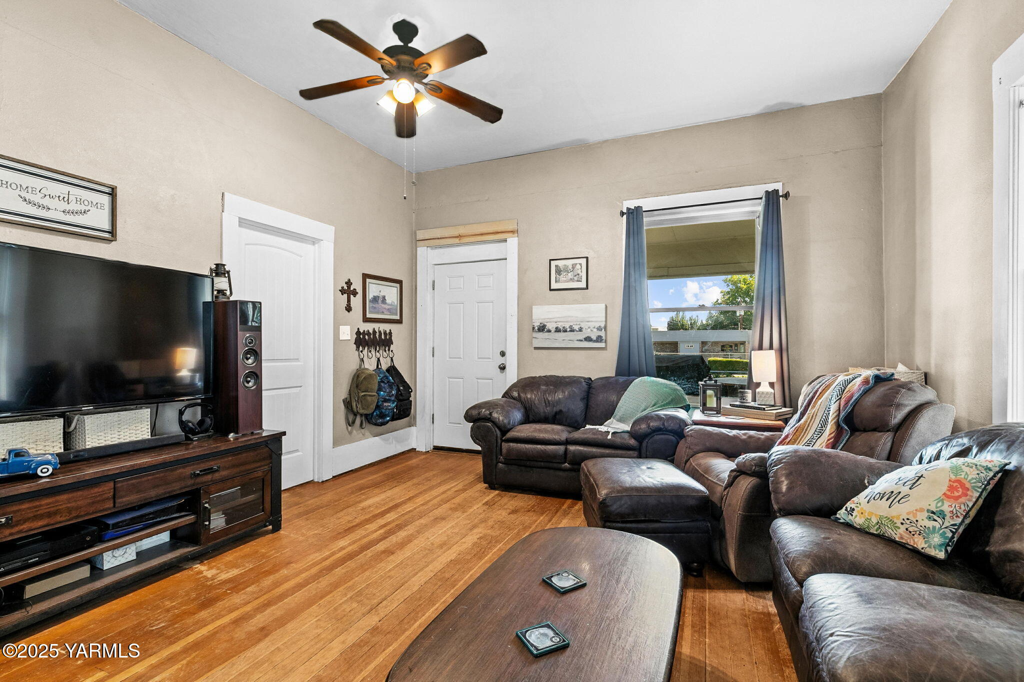 312 S 10th Ave