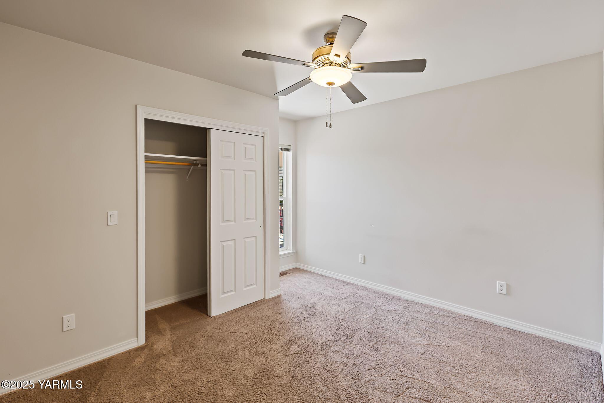 5701 W Chestnut Ave Unit: 9