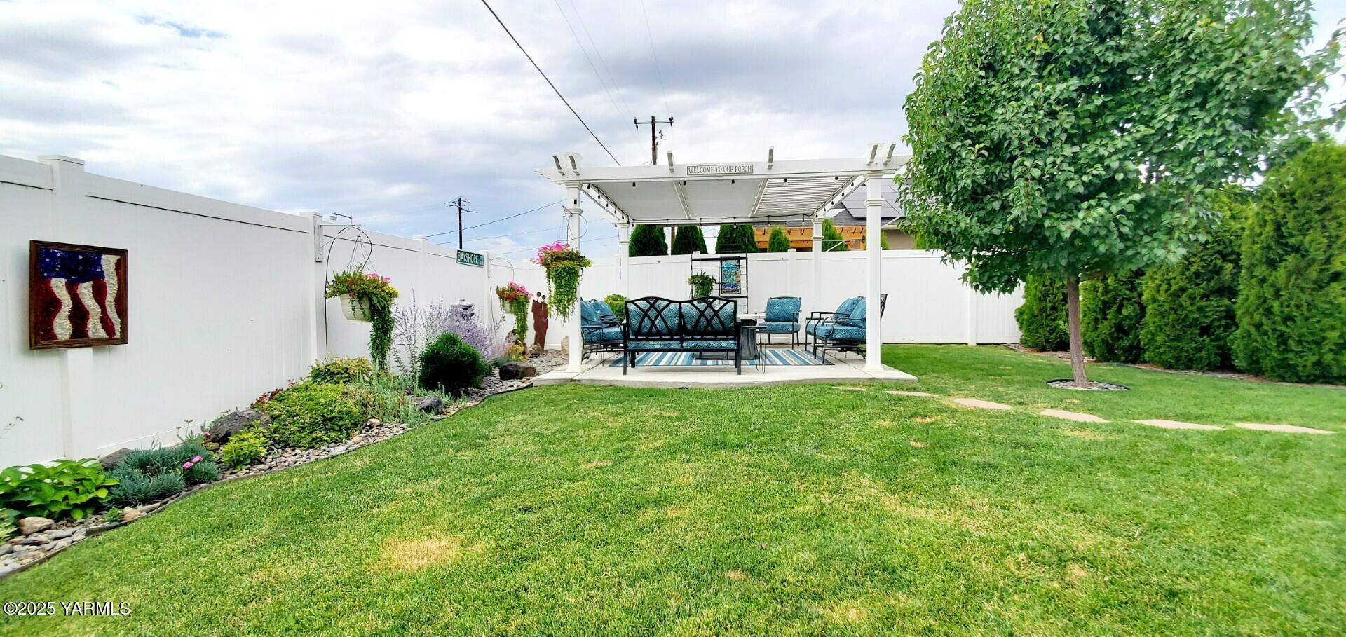 7106 Vista Ridge Ave