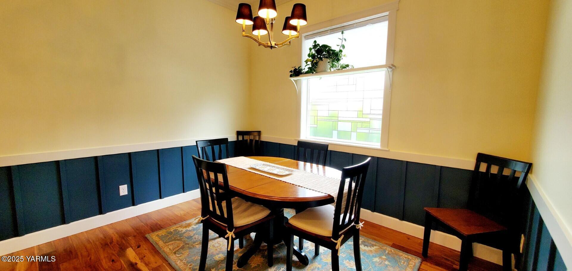 7106 Vista Ridge Ave