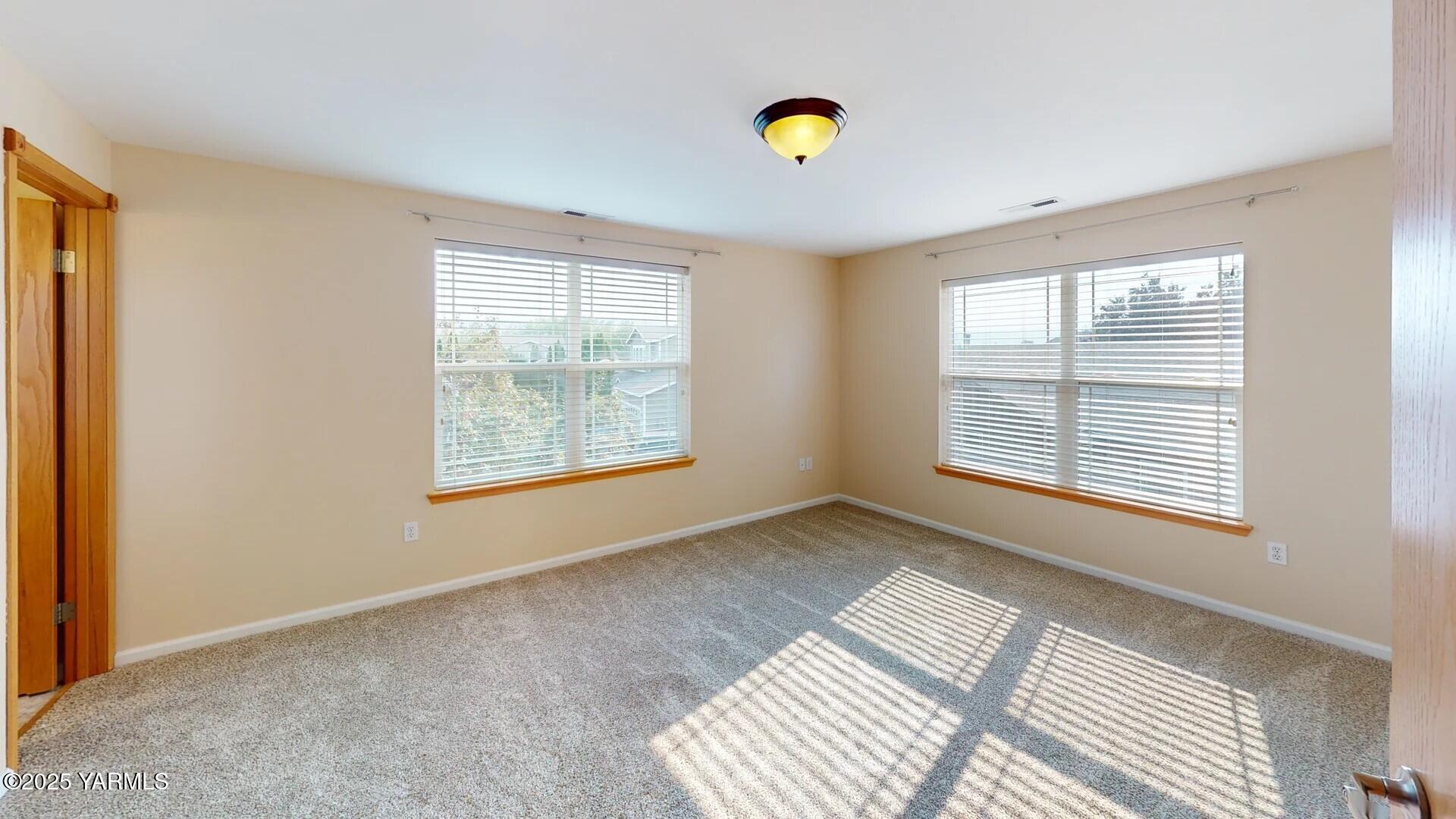 2300 S 80th Ave