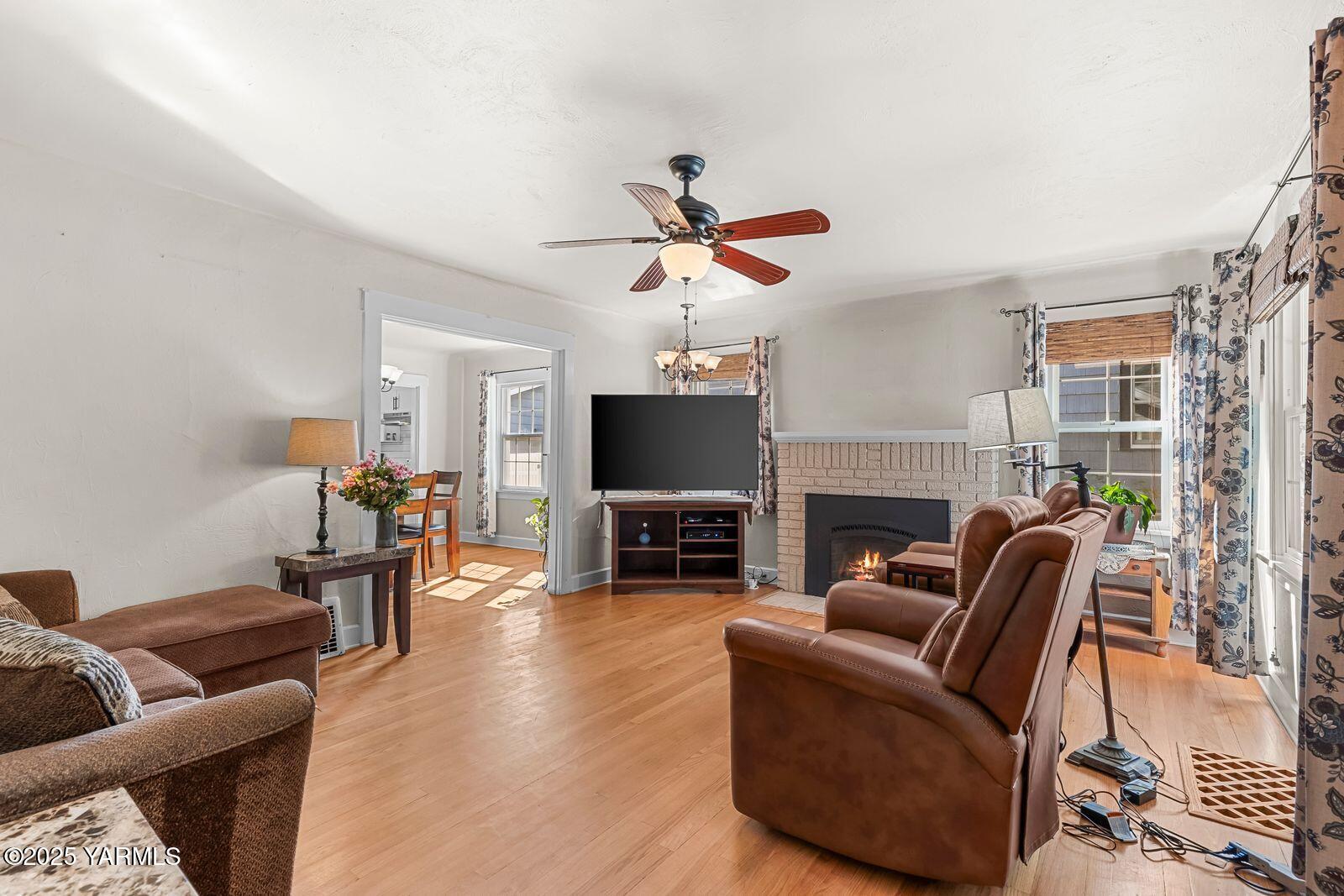 115 N 30th Ave