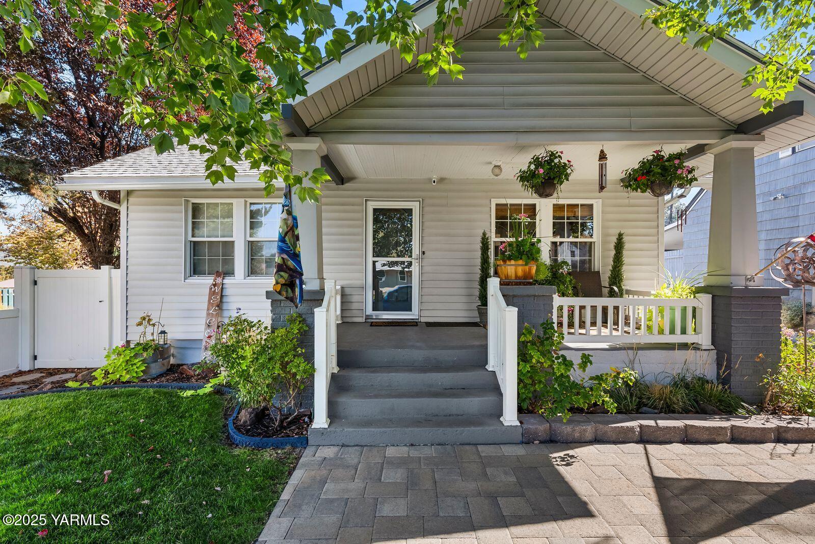 115 N 30th Ave