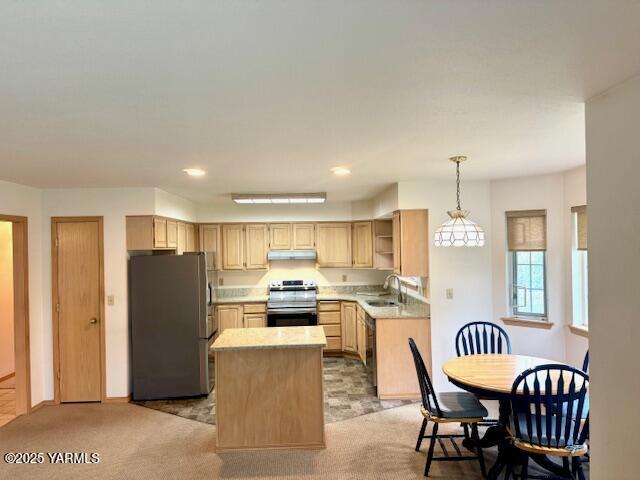 703 N 57th St