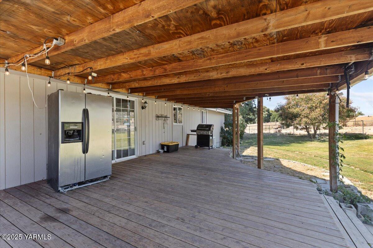 341 Pleasant Hills Dr