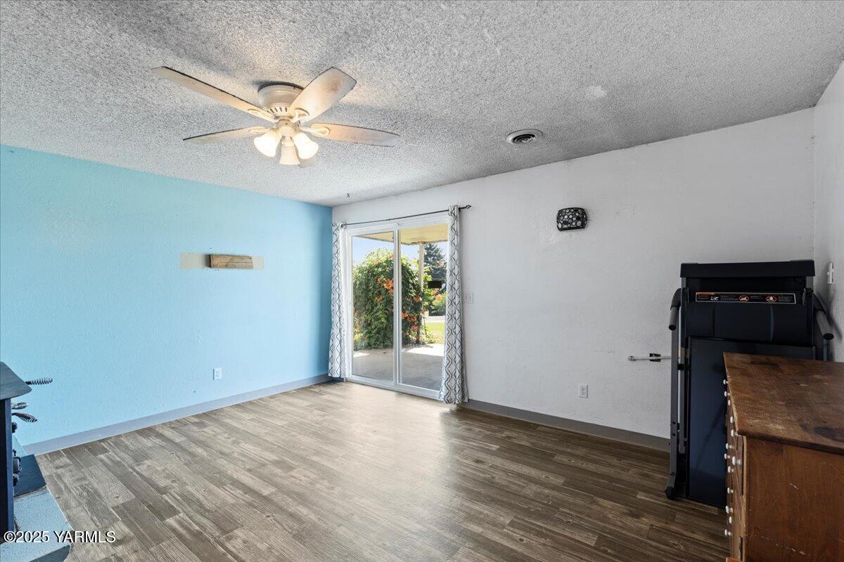 341 Pleasant Hills Dr