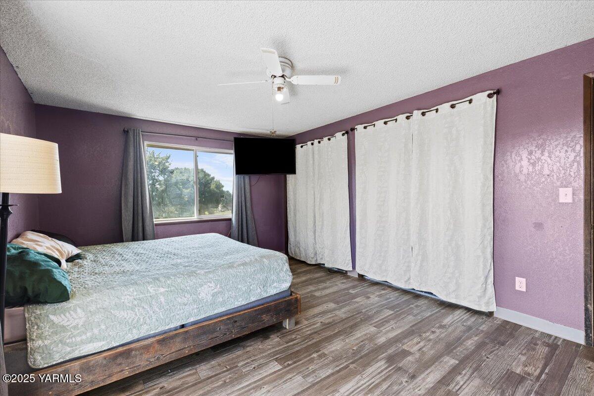341 Pleasant Hills Dr