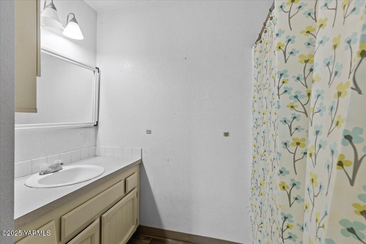 341 Pleasant Hills Dr