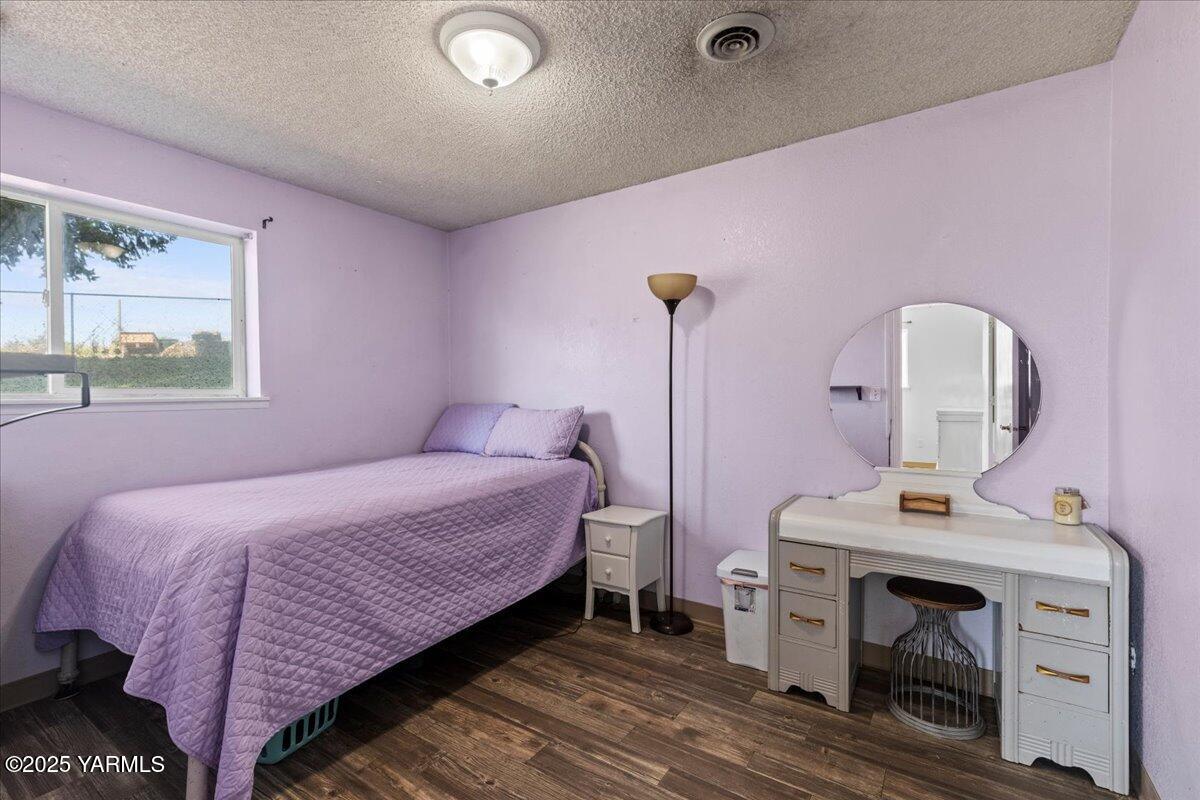 341 Pleasant Hills Dr