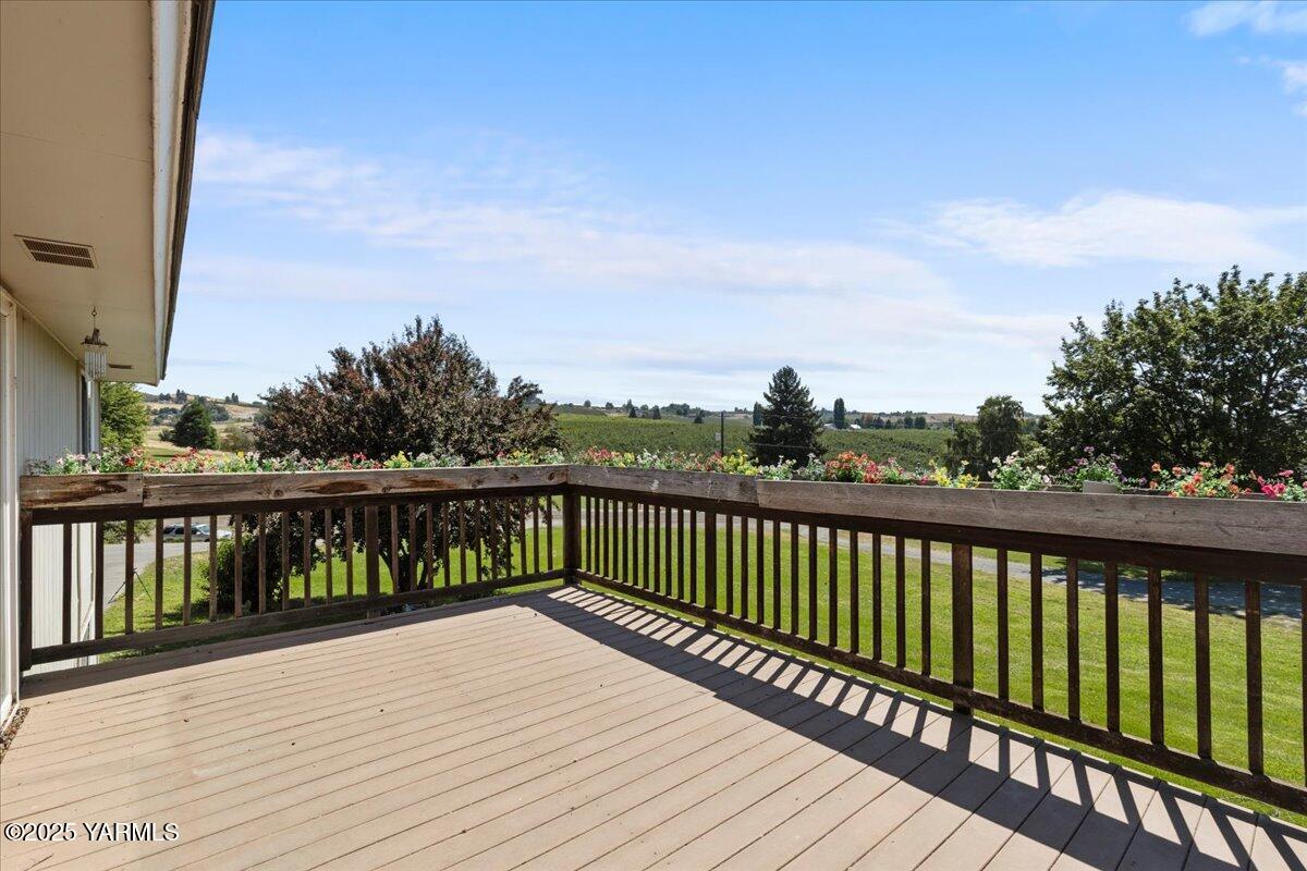 341 Pleasant Hills Dr