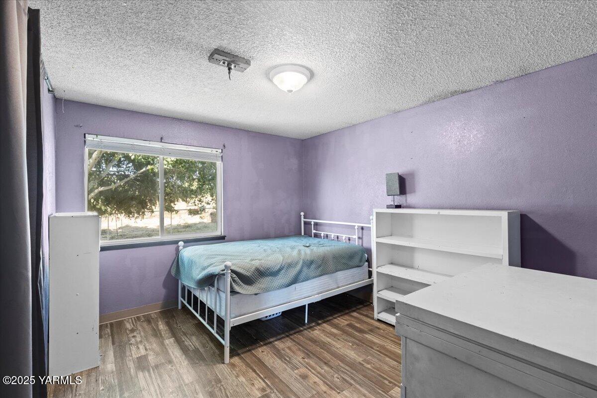 341 Pleasant Hills Dr
