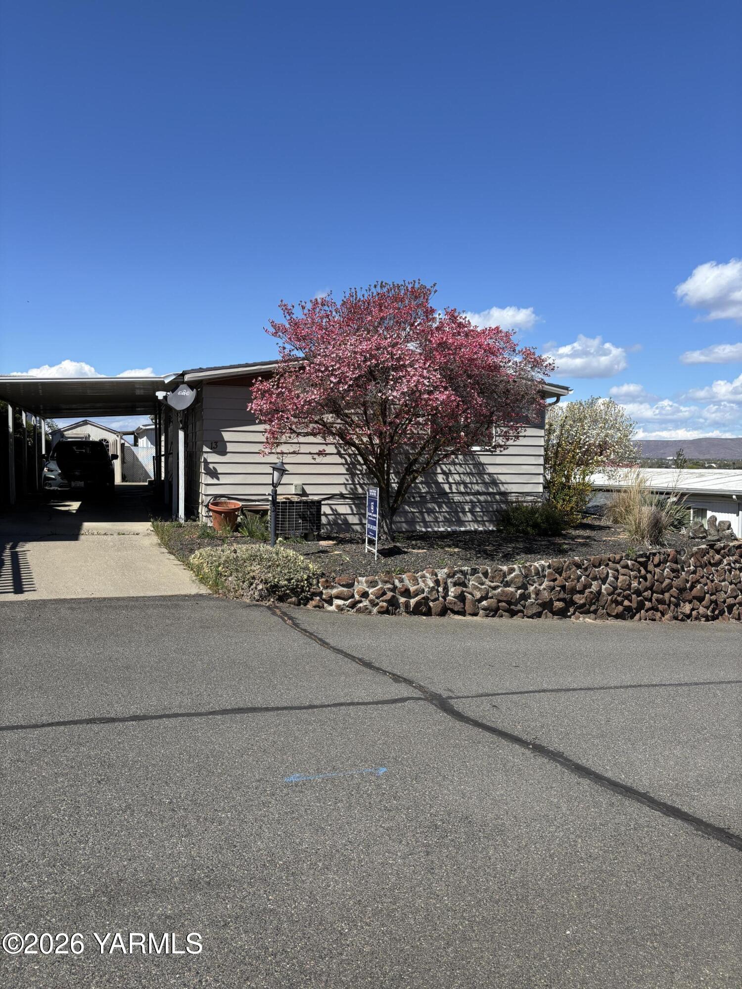 13 Leisure Hill Dr Unit: 6