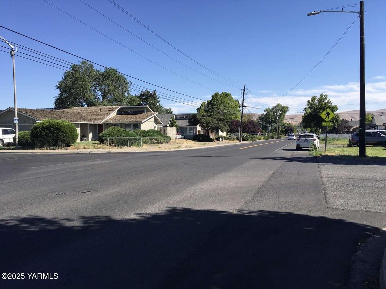 810 S 48th Ave Unit: A & B