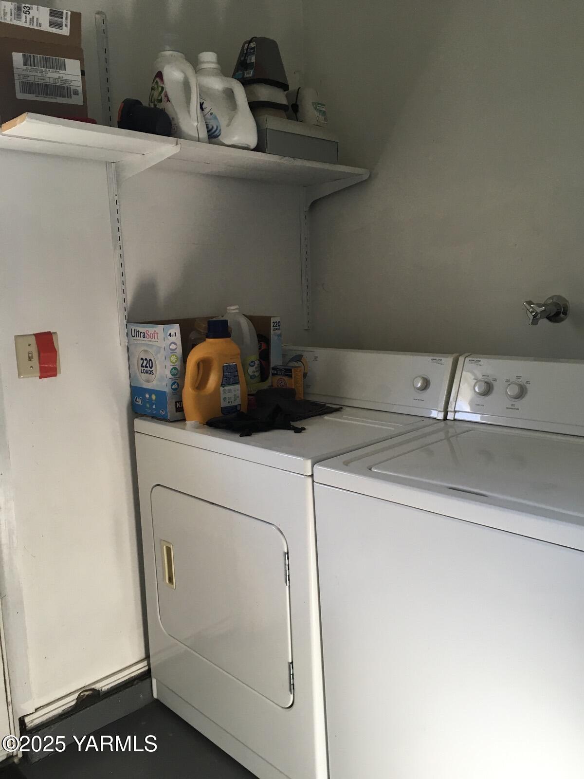 810 S 48th Ave Unit: A & B