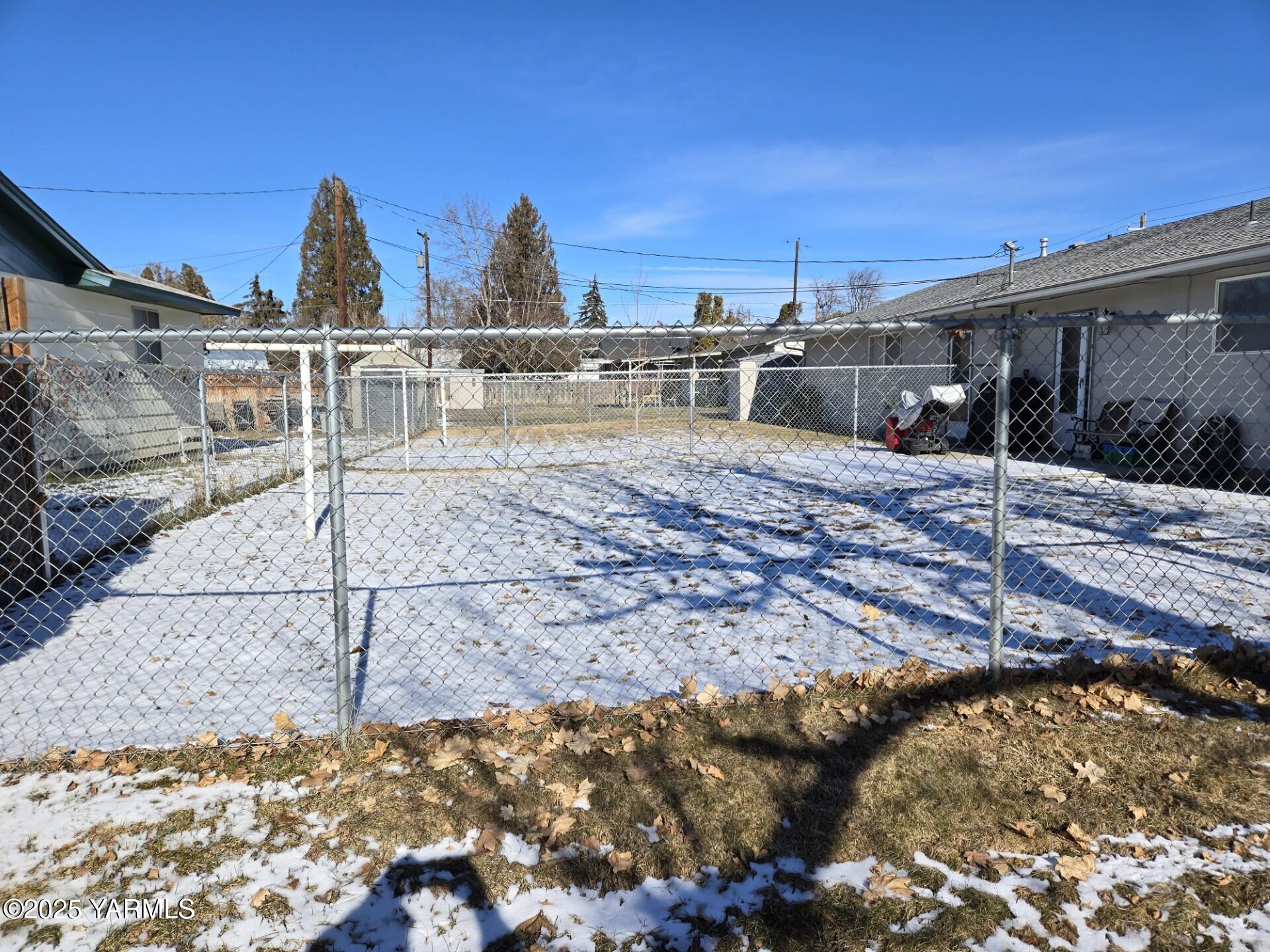 810 S 48th Ave Unit: A & B