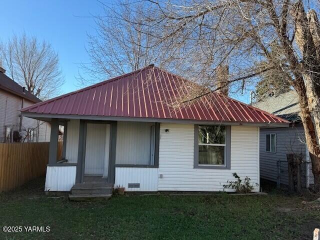 1006 Maple Way