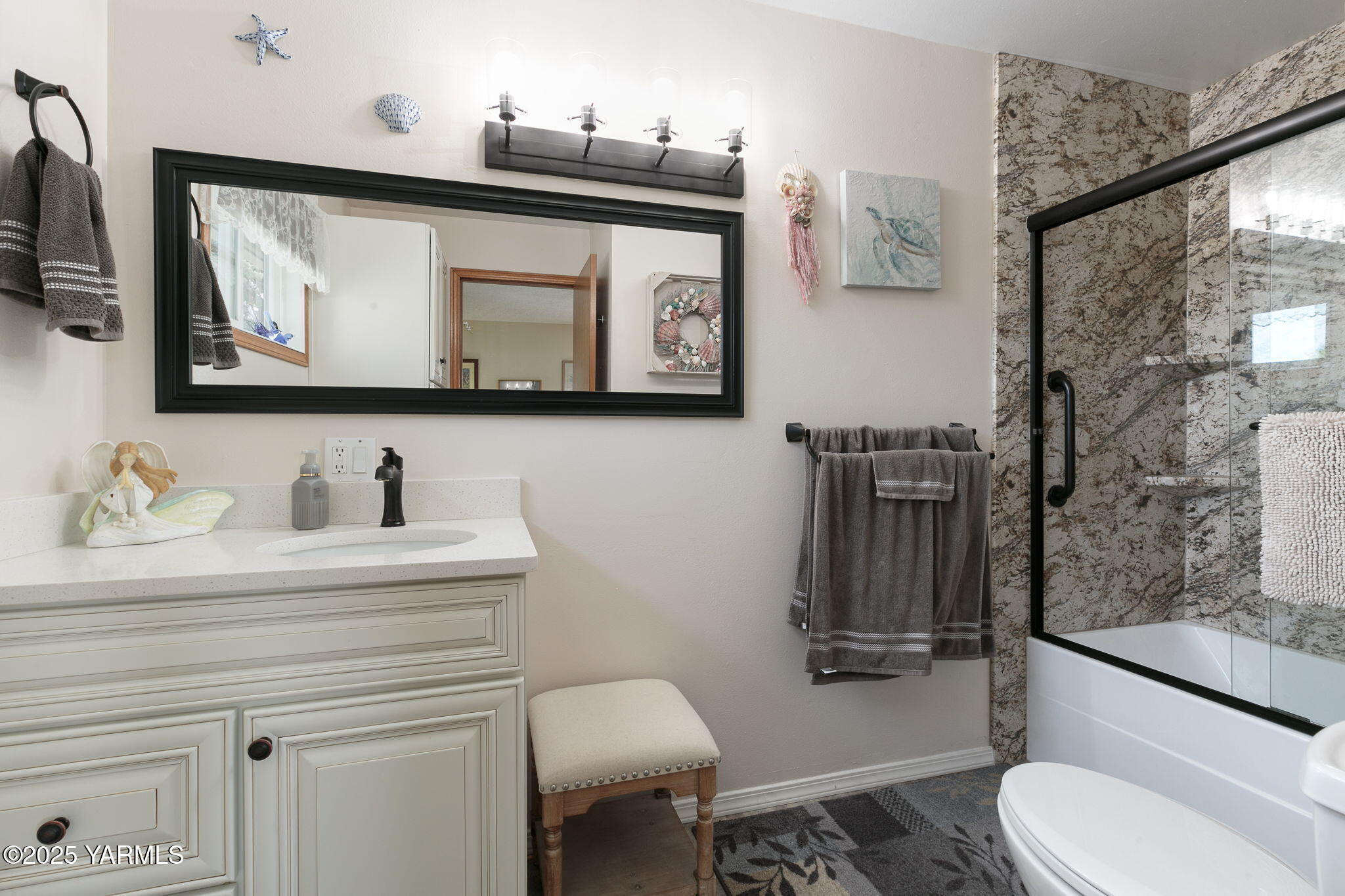 13907 Wide Hollow Rd