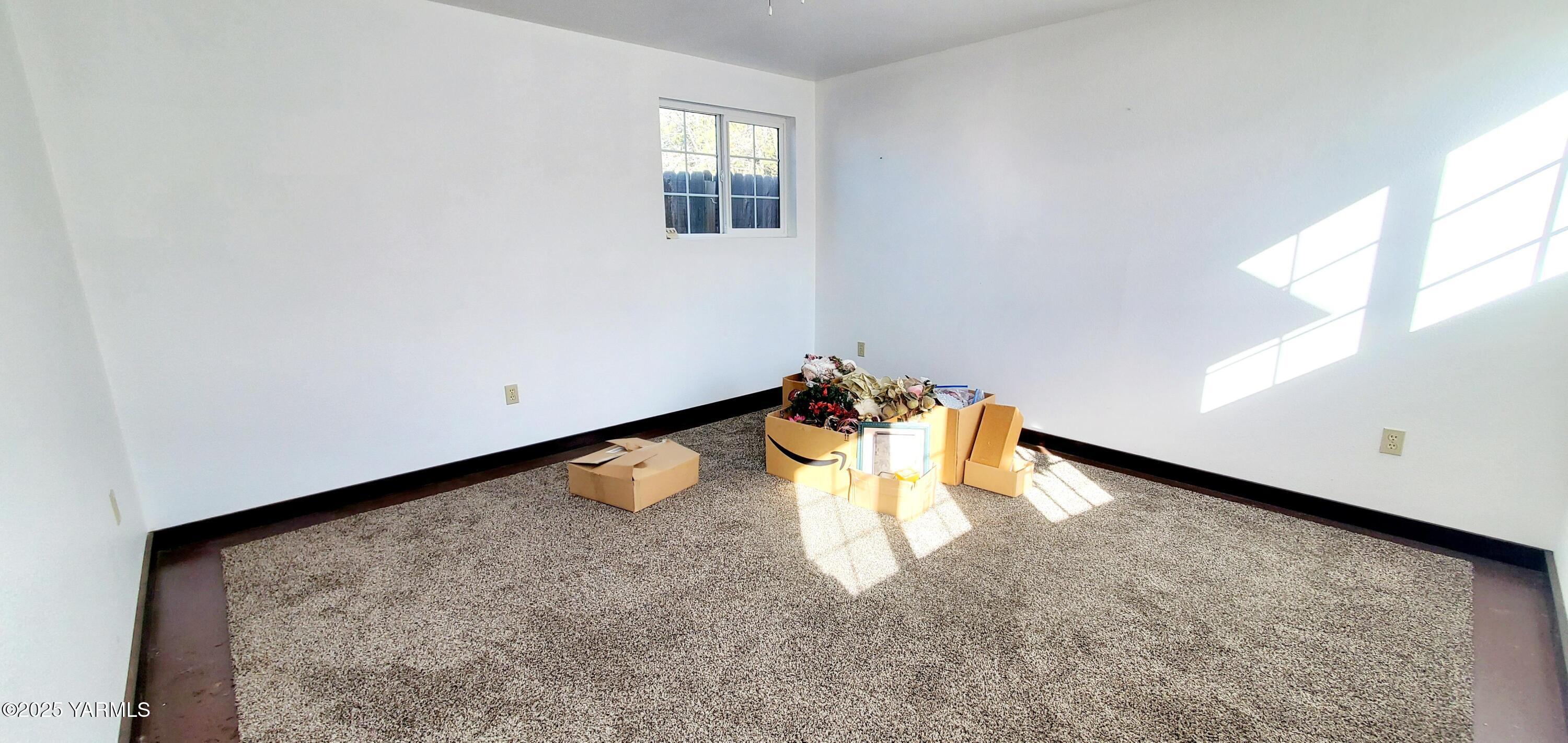 406 S 36th Ave