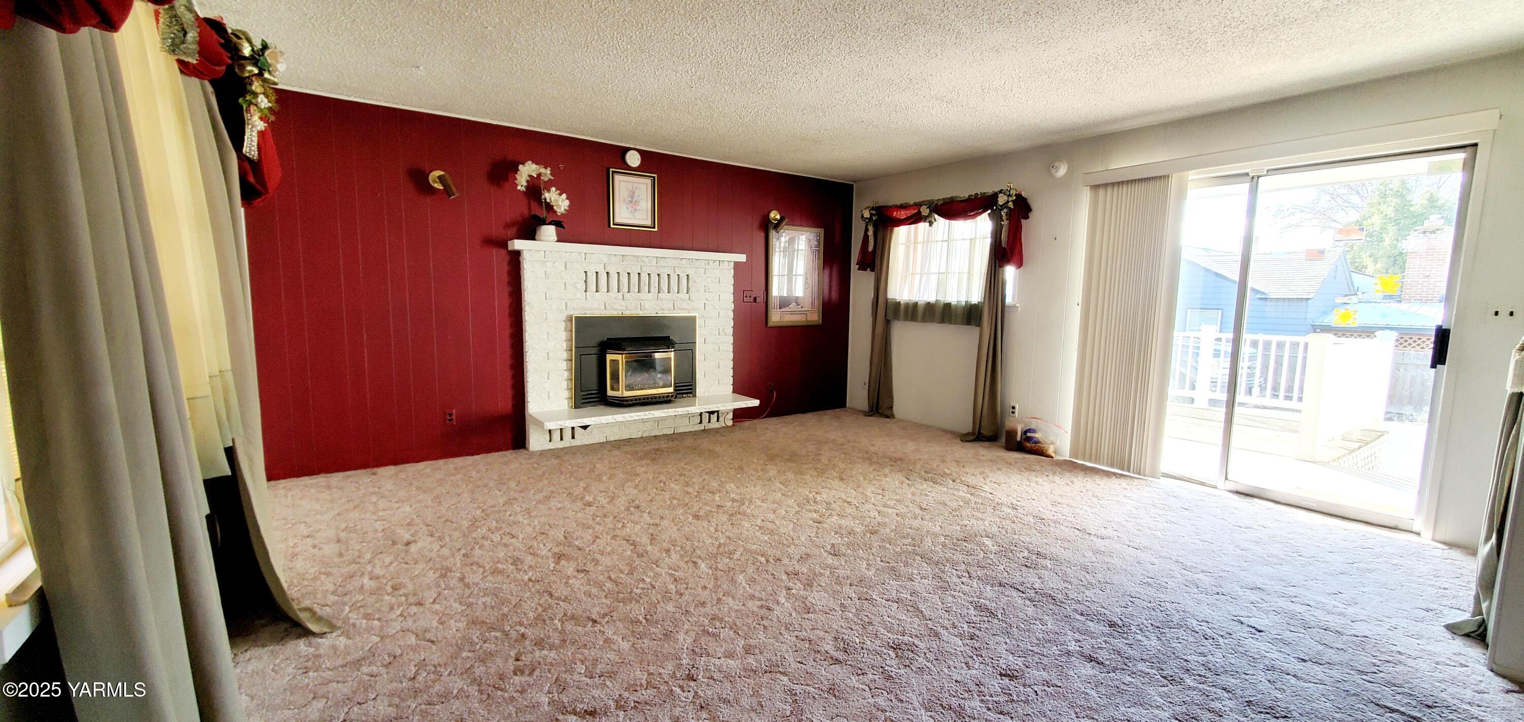 406 S 36th Ave