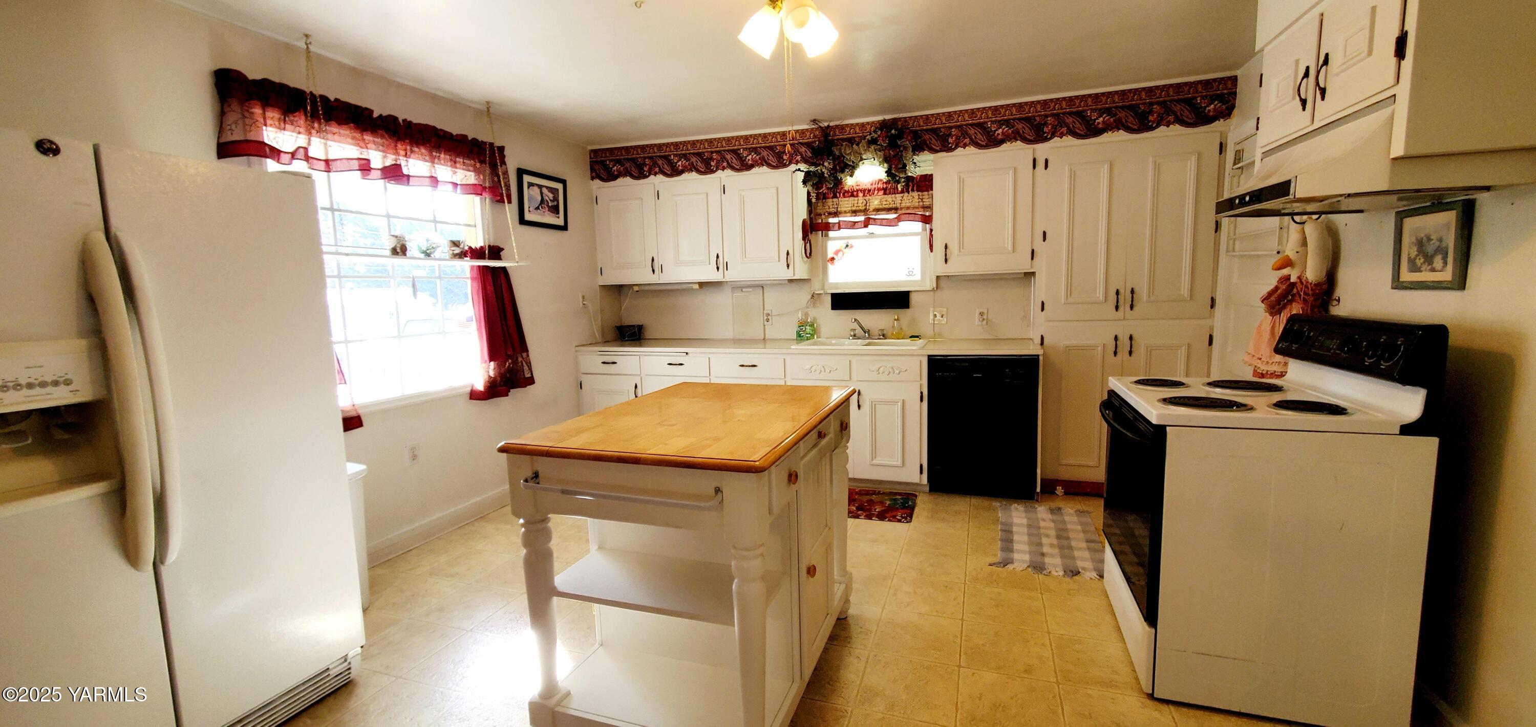 406 S 36th Ave