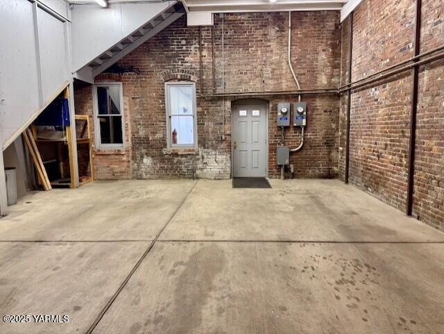 16 S Toppenish Ave