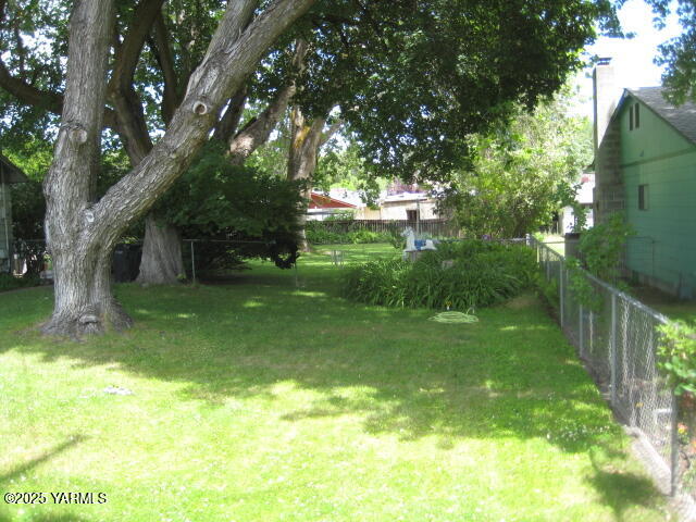 201 N 33rd St