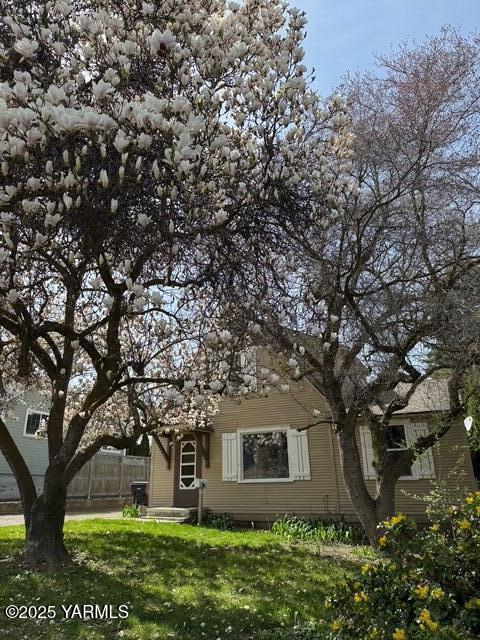 216 N 30th Ave